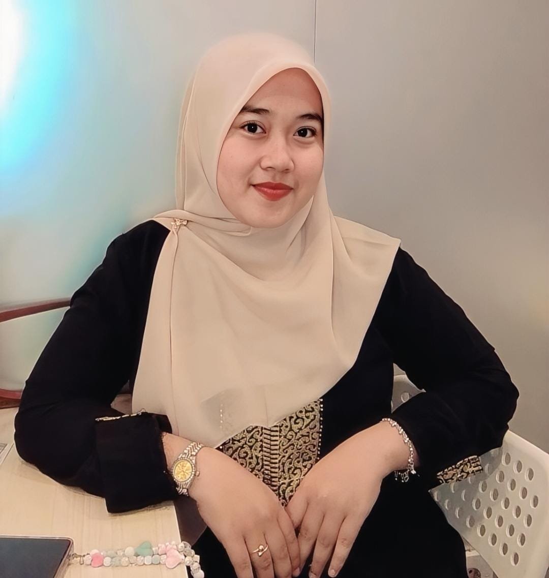Ikfina Aisya Hidayat, S.Pd