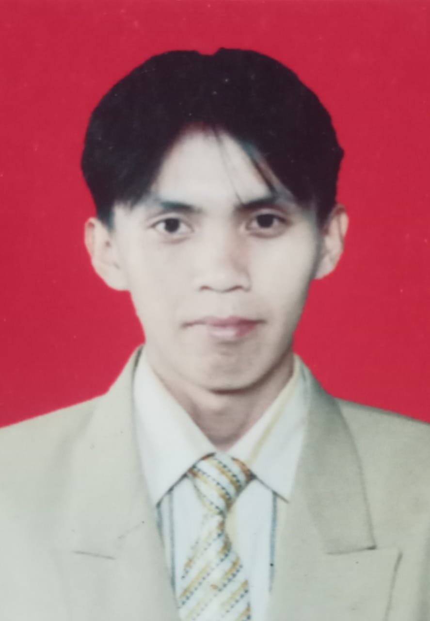 Wanda Sukauua Putra, S.Farm